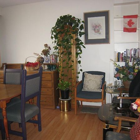 Kelowna Okanagan Lake Hostel المظهر الخارجي الصورة