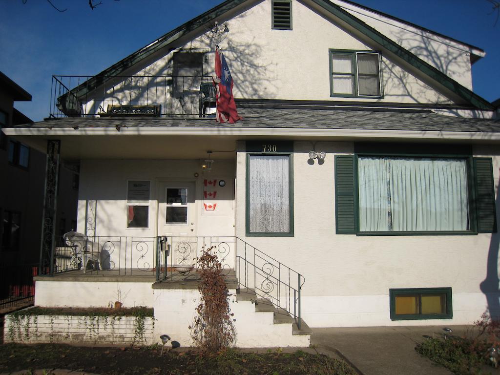 Kelowna Okanagan Lake Hostel المظهر الخارجي الصورة