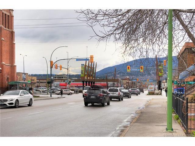 Kelowna Okanagan Lake Hostel المظهر الخارجي الصورة