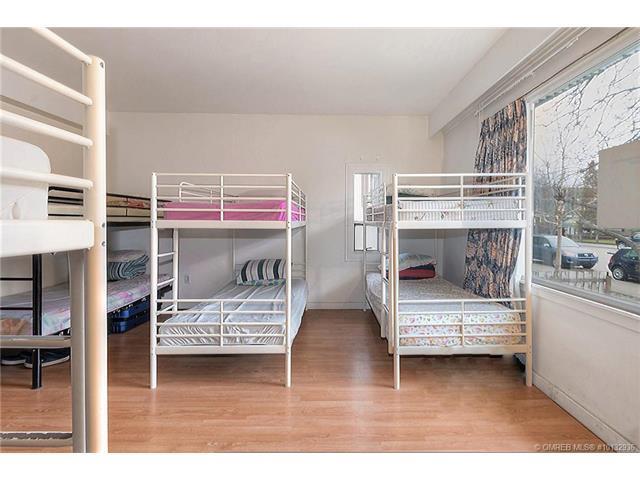 Kelowna Okanagan Lake Hostel المظهر الخارجي الصورة